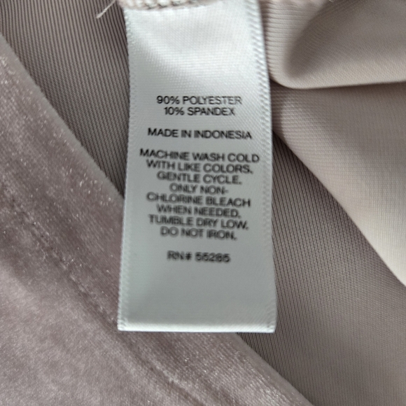 Express Soft Pink Camisole Top Velour Feel Medium - Picture 4 of 5